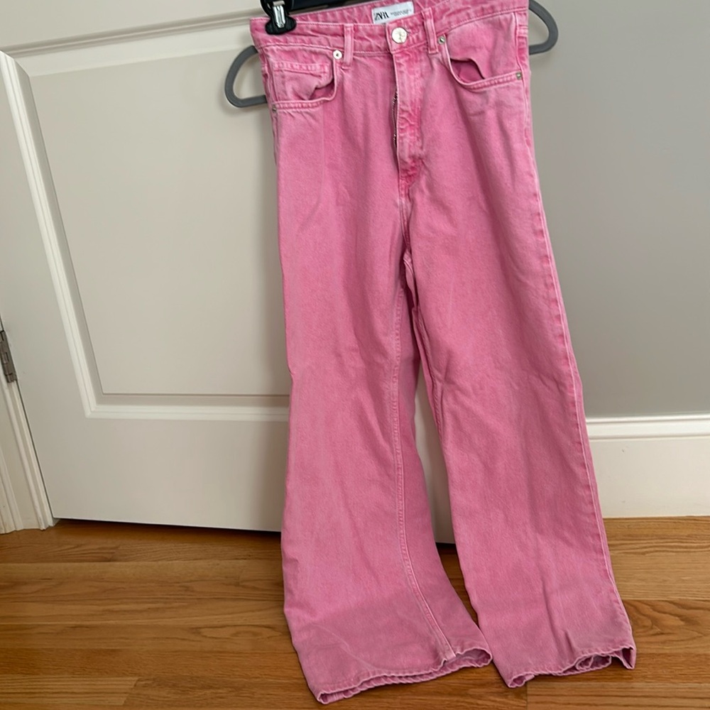 Wide leg